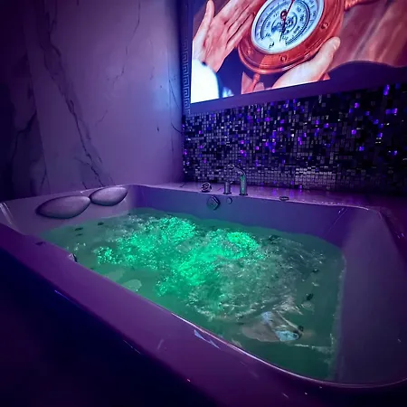 Black House B Jacuzzi Радом