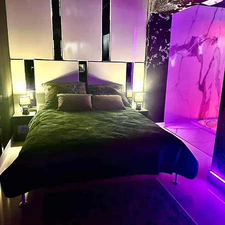 Black House B Jacuzzi Радом